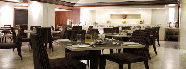 1486/Lords Plaza - Surat 04.jpg